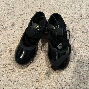 TAP Shoes DANCE shoes